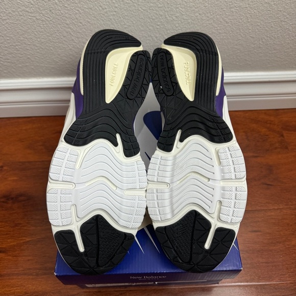 New Balance 990v6 MiUSA Magenta Pop Size 11 Frieza - Picture 6 of 8